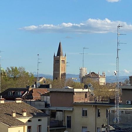 Forumguesthouse Verdi Centro Storico 帕爾馬 外观 照片