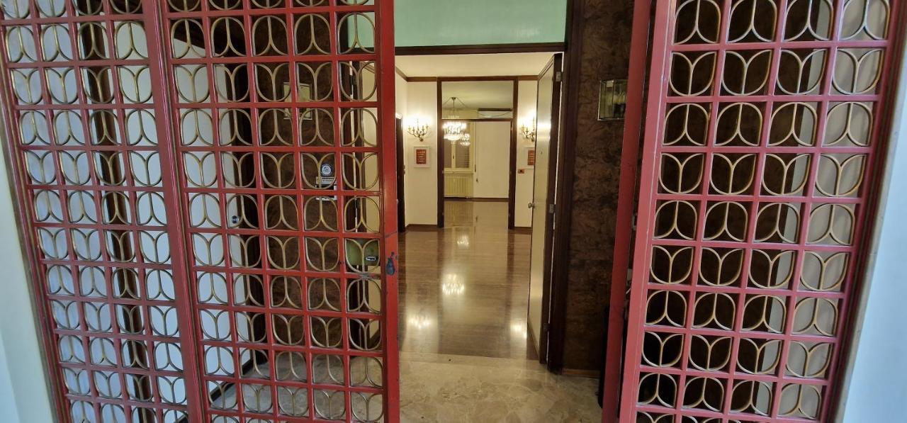 Forumguesthouse Verdi Centro Storico 帕爾馬 外观 照片