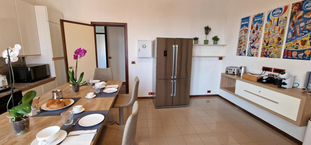 Forumguesthouse Verdi Centro Storico 帕爾馬 外观 照片