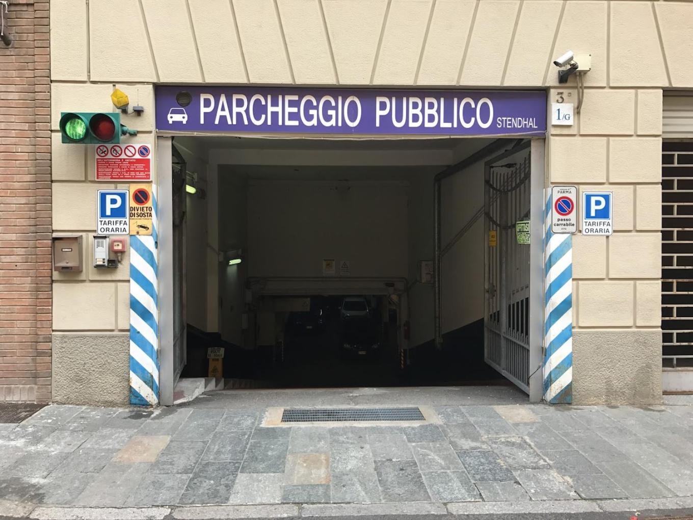 Forumguesthouse Verdi Centro Storico 帕爾馬 外观 照片